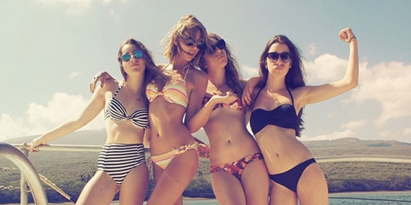 Taylor Swift and HAIM swimsuits